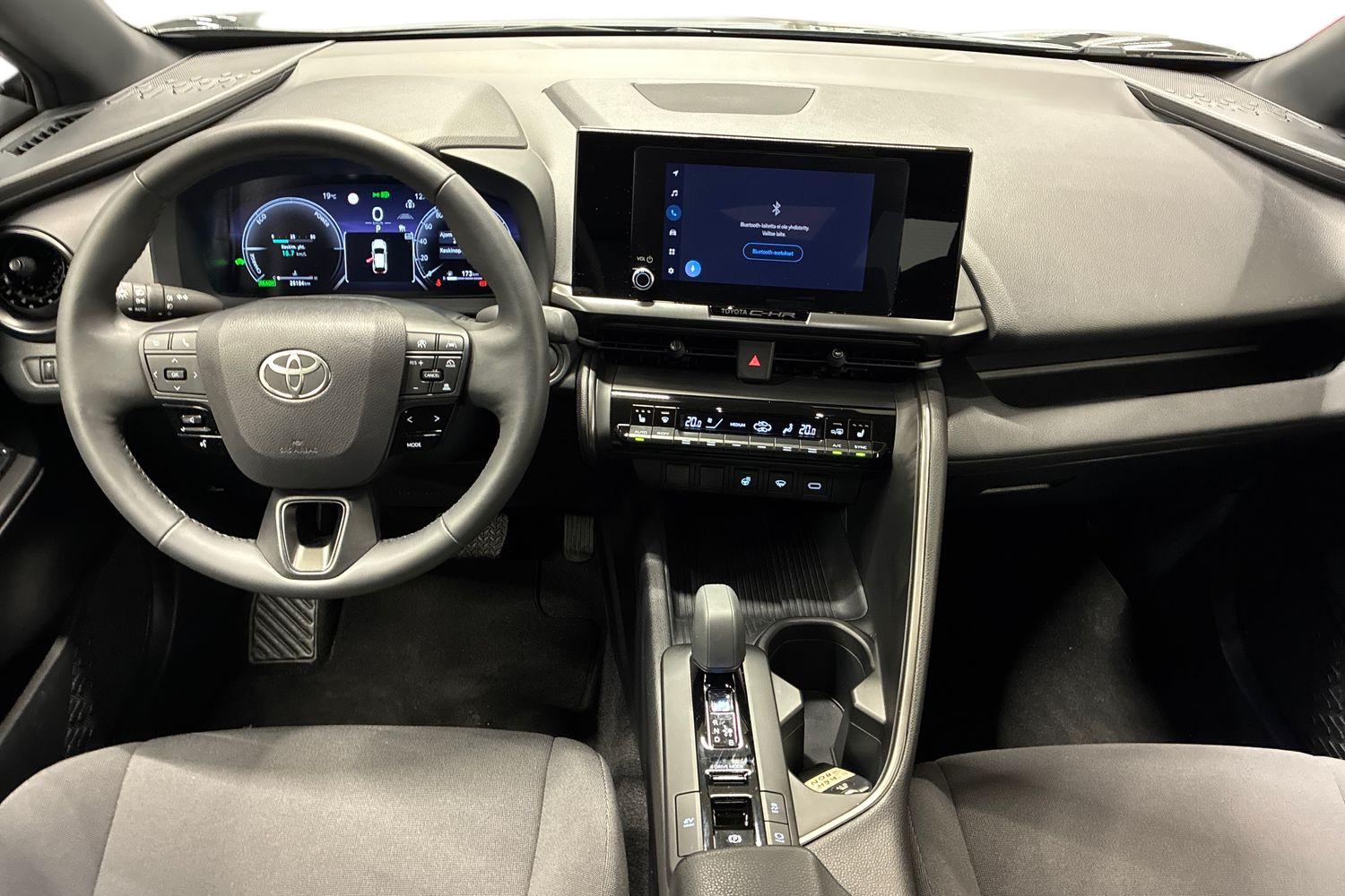 Toyota C-HR 1,8 Hybrid Active Plus 2024, photo 7/28