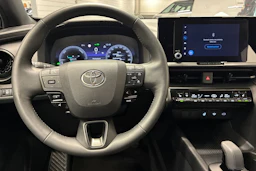 musta Toyota C-HR 2024 kuva 11.