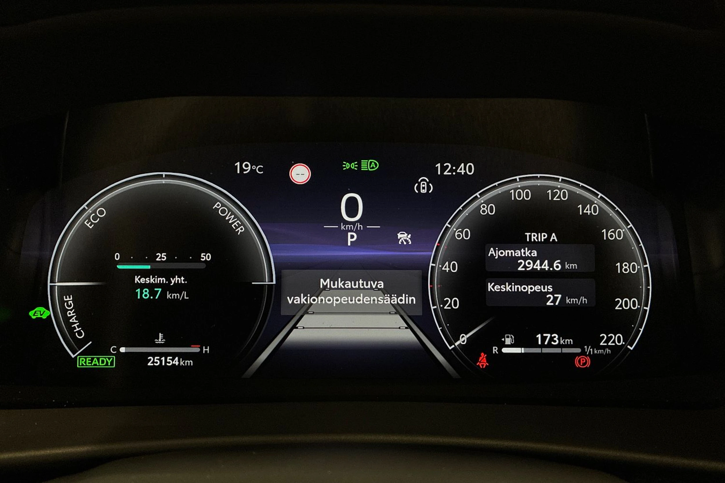 musta Toyota C-HR 2024 kuva 12.