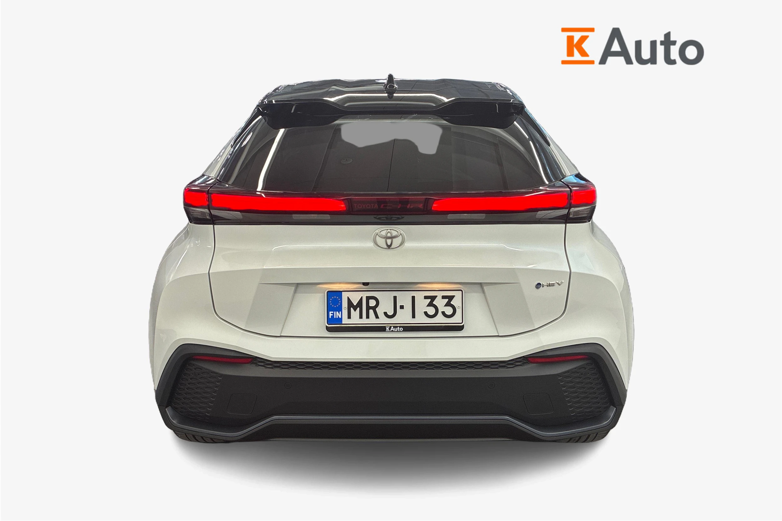 valkoinen Toyota C-HR 2025 kuva 4.