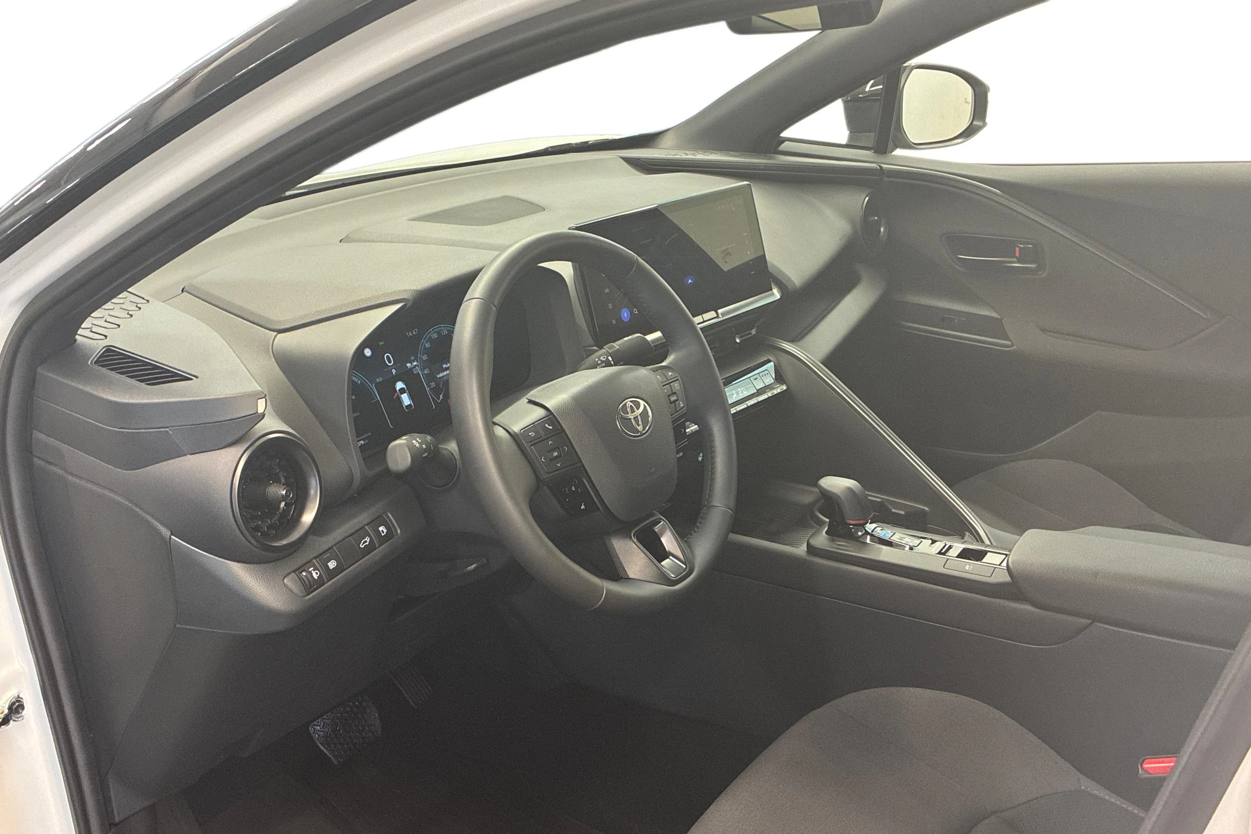 valkoinen Toyota C-HR 2025 kuva 8.