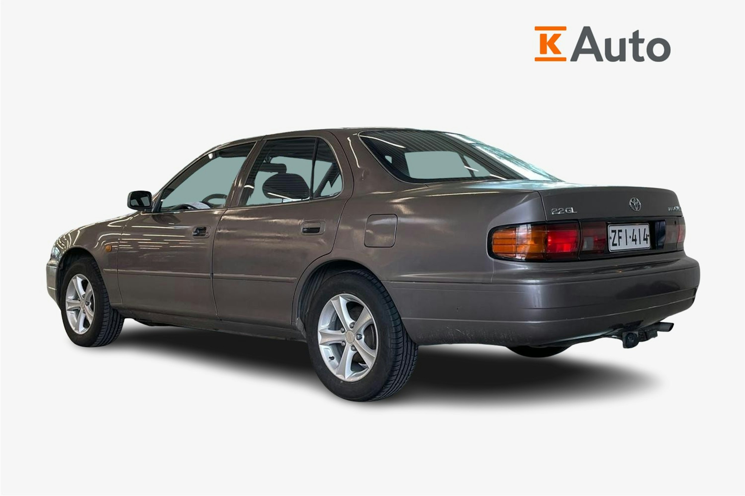 Harmaa Toyota CAMRY 1991 kuva 2.