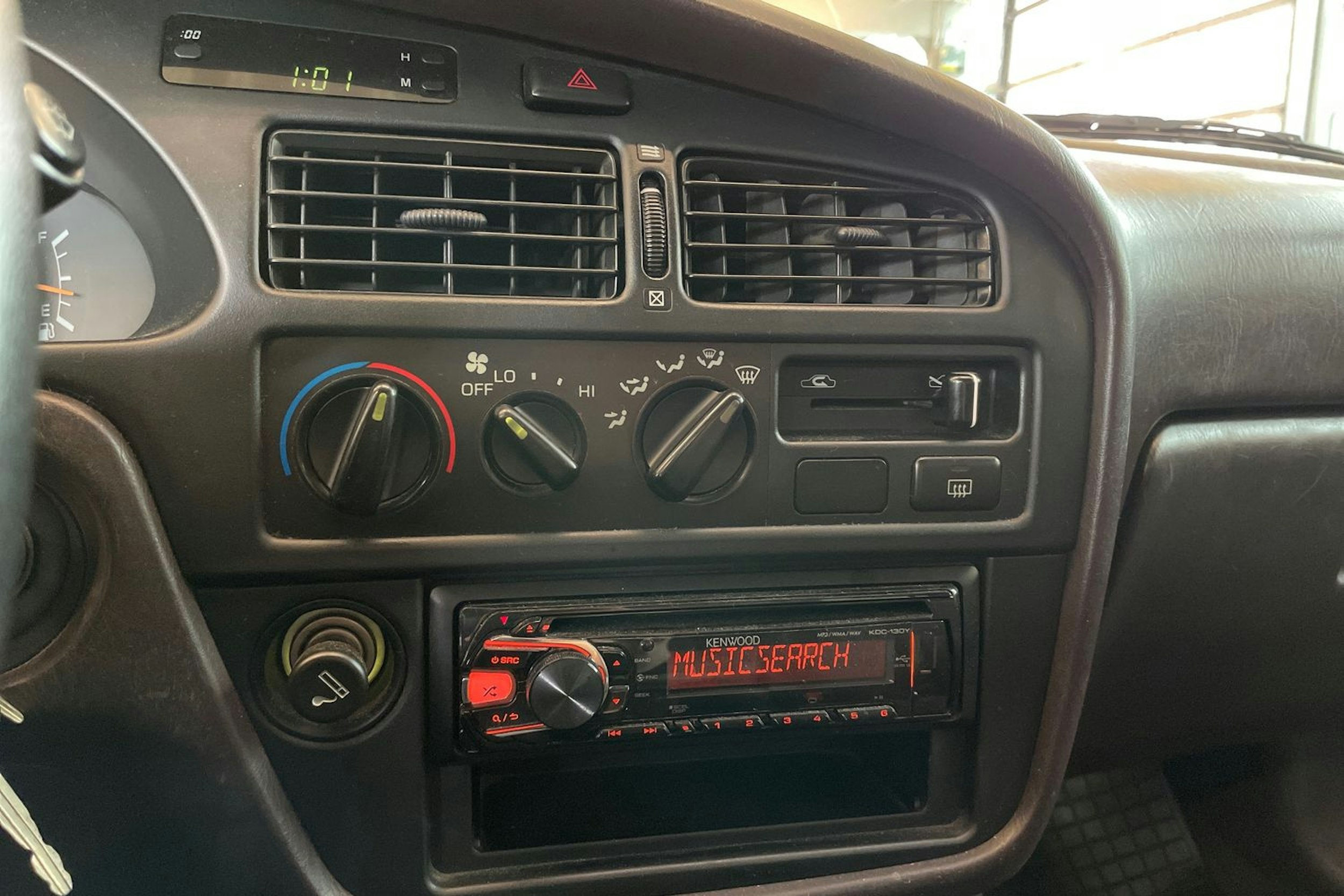 Harmaa Toyota CAMRY 1991 kuva 18.