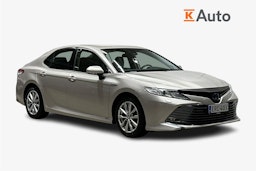 Keltainen Toyota CAMRY 2019 kuva 1.