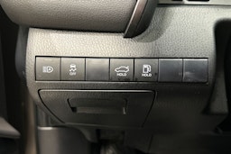 Keltainen Toyota CAMRY 2019 kuva 13.