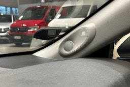 Keltainen Toyota CAMRY 2019 kuva 22.