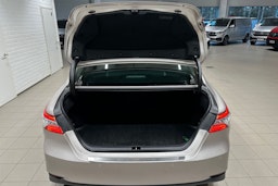 Keltainen Toyota CAMRY 2019 kuva 27.