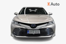 keltainen Toyota Camry 2020 kuva 5.