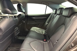 ruskea (beige) Toyota Camry 2021 kuva 10.