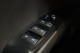 ruskea (beige) Toyota Camry 2021 kuva 18.