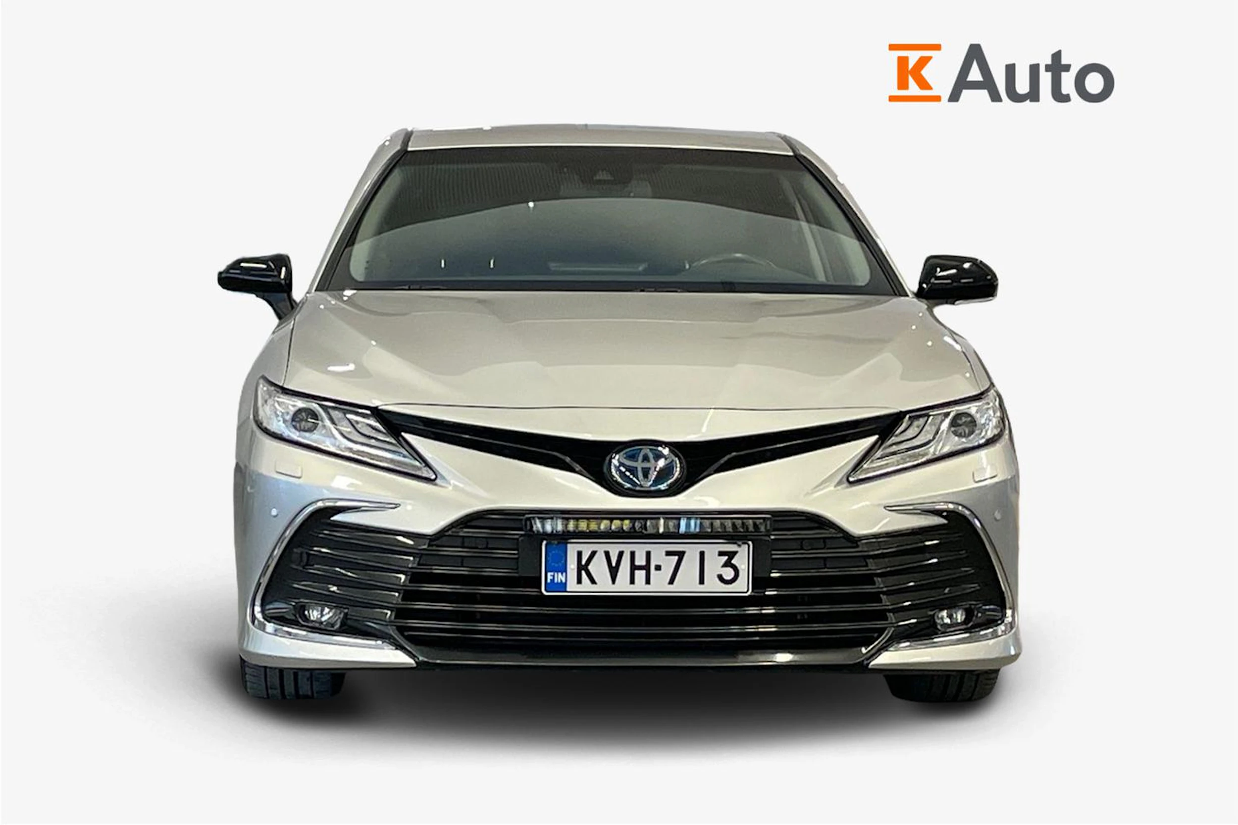 hopea Toyota Camry 2023 kuva 5.