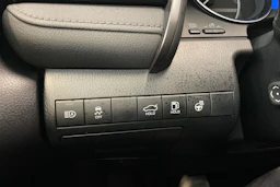 hopea Toyota Camry 2023 kuva 25.