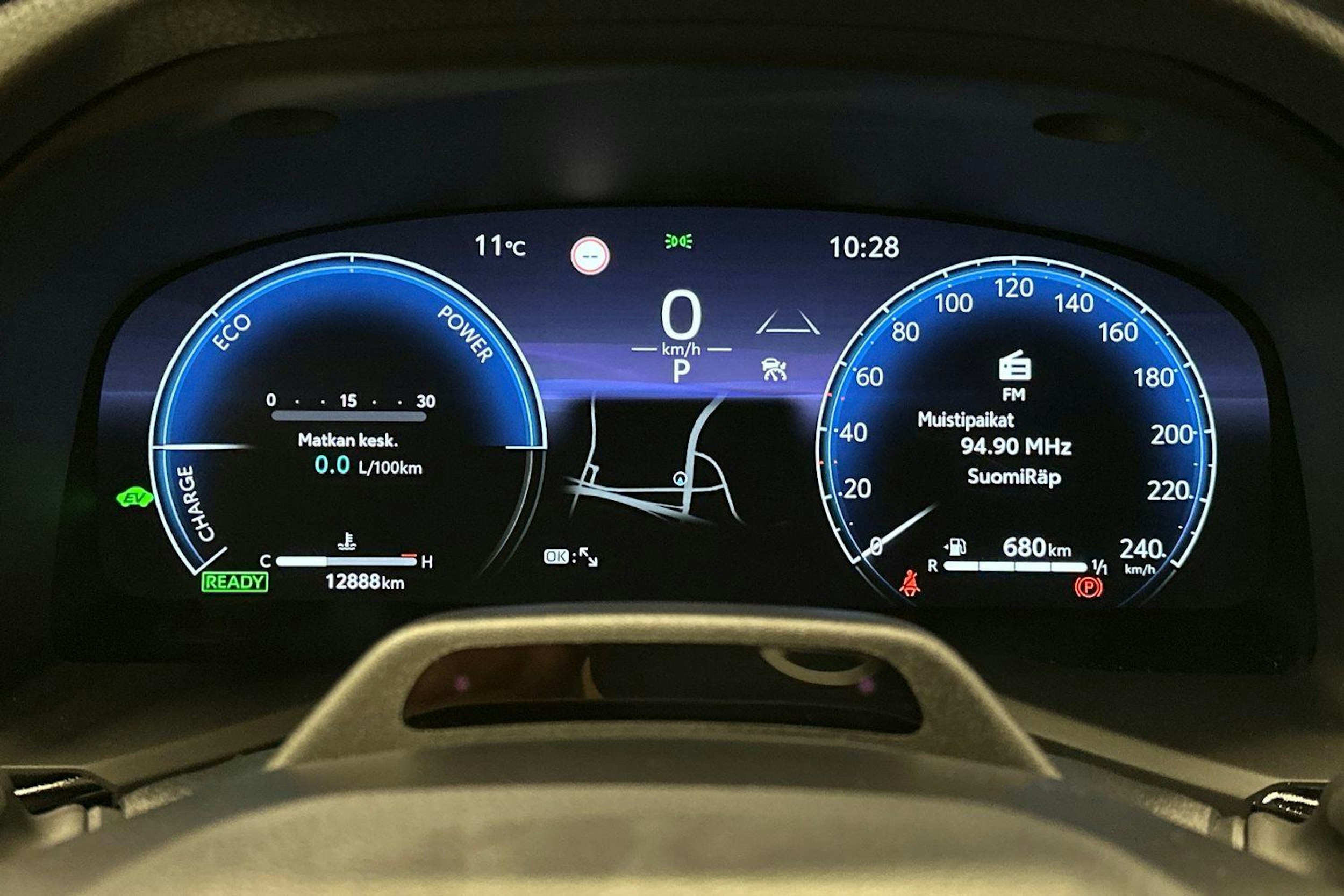 ruskea Toyota Camry 2024 kuva 21.
