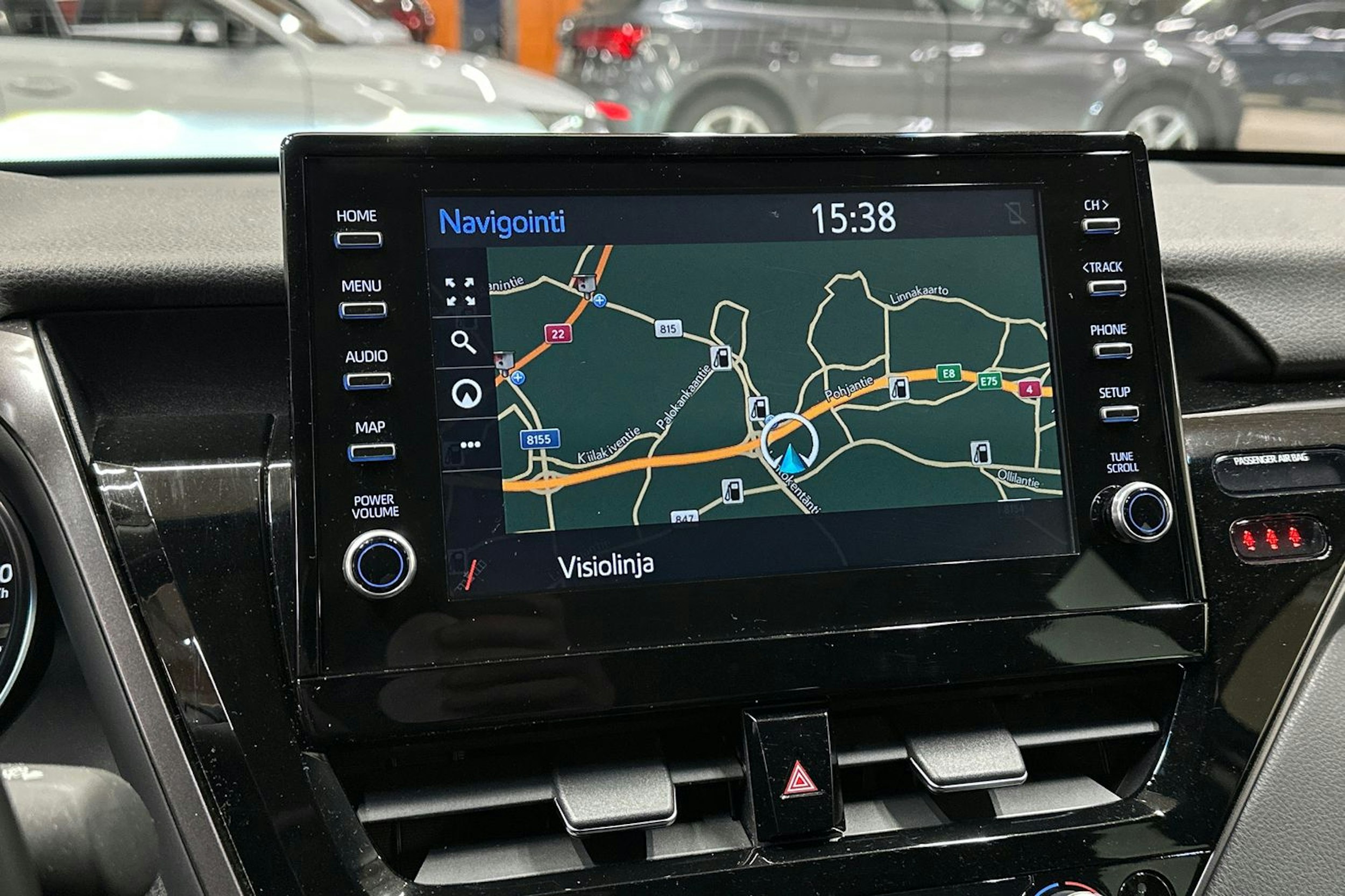 sininen Toyota Camry 2024 kuva 14.