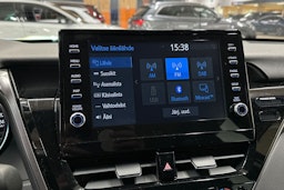 sininen Toyota Camry 2024 kuva 15.