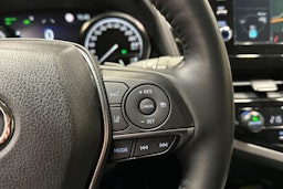 sininen Toyota Camry 2024 kuva 22.