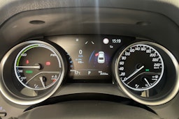 harmaa Toyota Camry 2024 kuva 25.