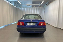 sininen Toyota Corolla 1998 kuva 6.