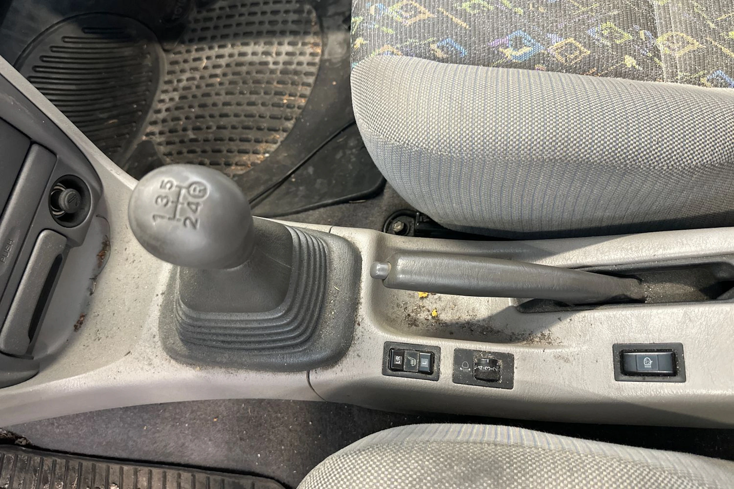 sininen Toyota Corolla 1998 kuva 19.