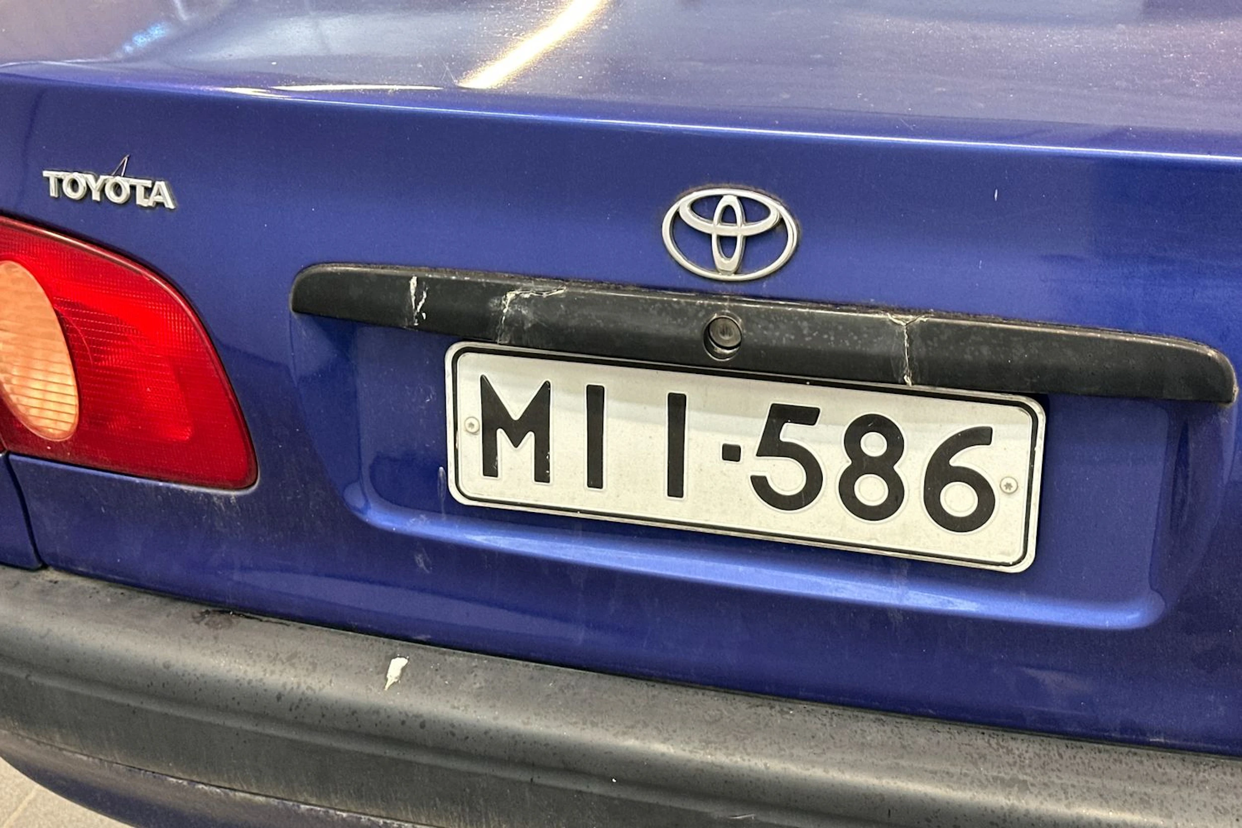 sininen Toyota Corolla 1998 kuva 28.