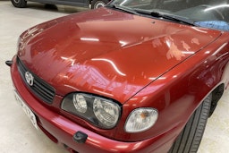 punainen Toyota Corolla 2000 kuva 24.