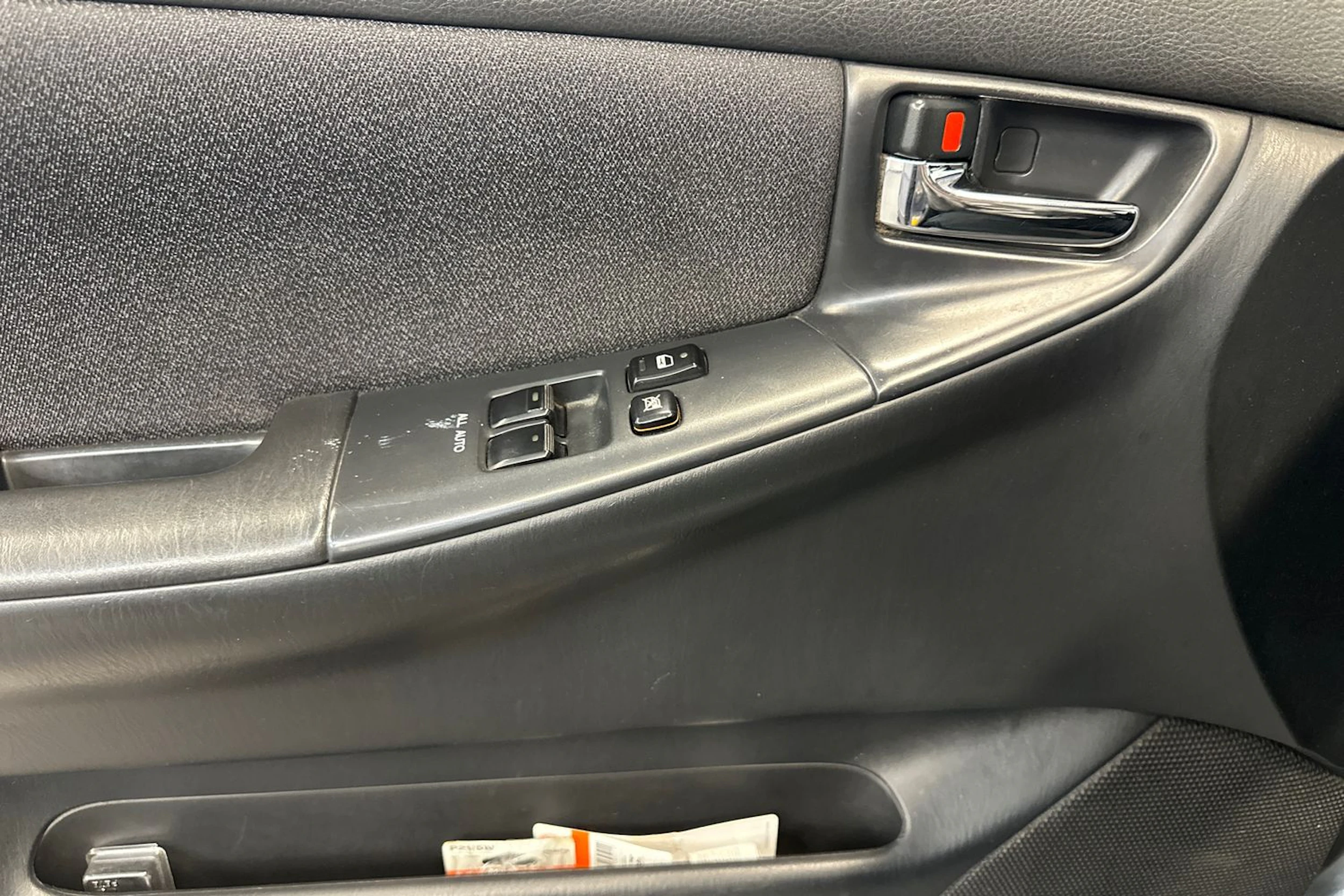 sininen Toyota Corolla 2002 kuva 14.