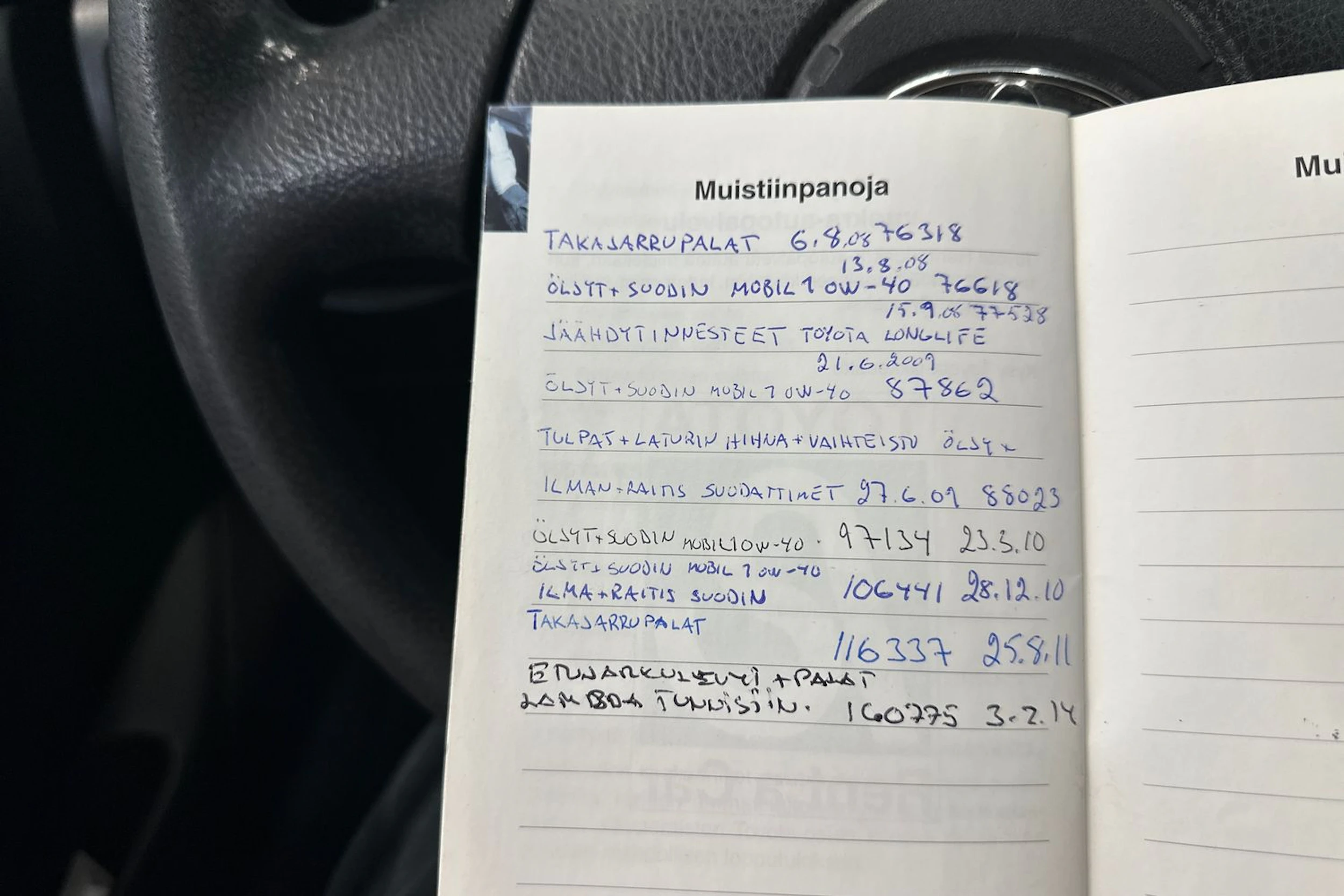 sininen Toyota Corolla 2002 kuva 24.