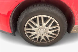 punainen Toyota Corolla 2002 kuva 9.