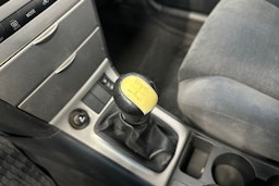 punainen Toyota Corolla 2003 kuva 20.