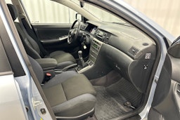 sininen Toyota Corolla 2004 kuva 13.