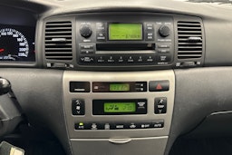 sininen Toyota Corolla 2004 kuva 17.