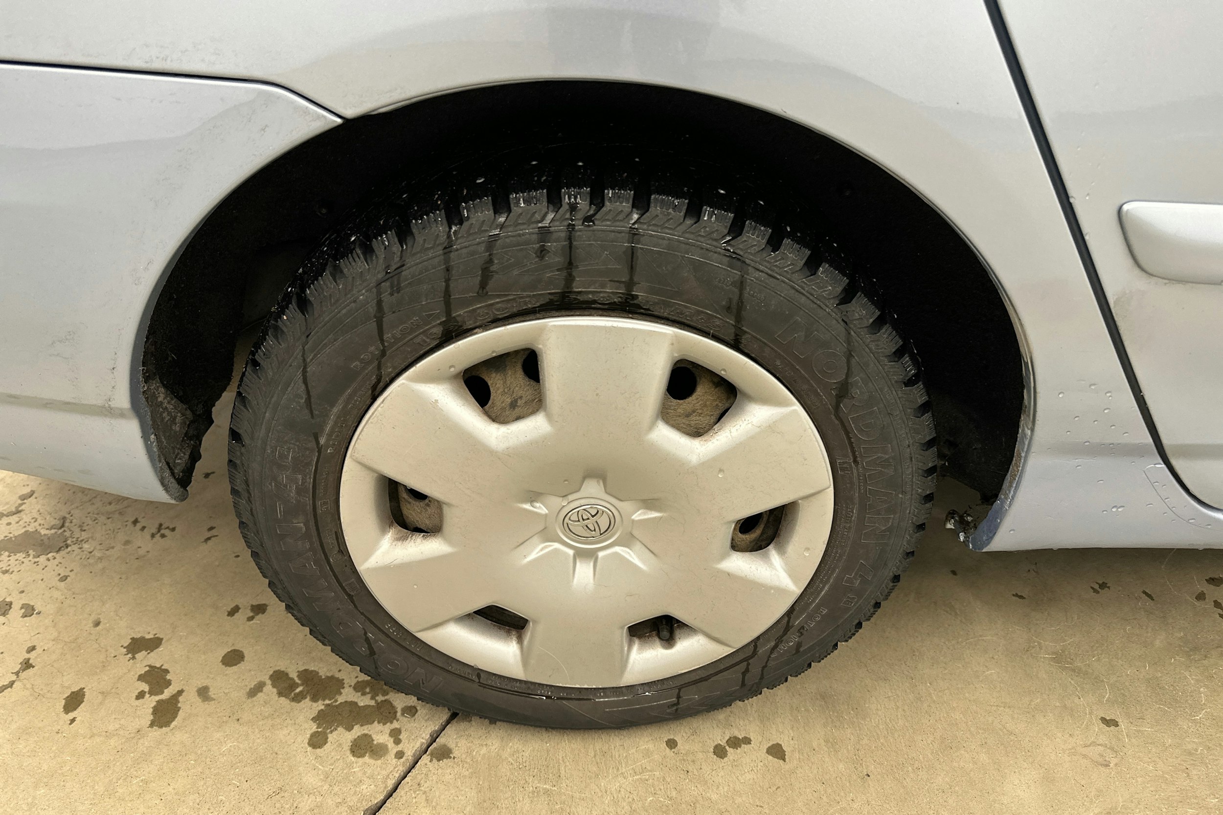 sininen Toyota Corolla 2004 kuva 24.