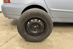 sininen Toyota Corolla 2004 kuva 25.