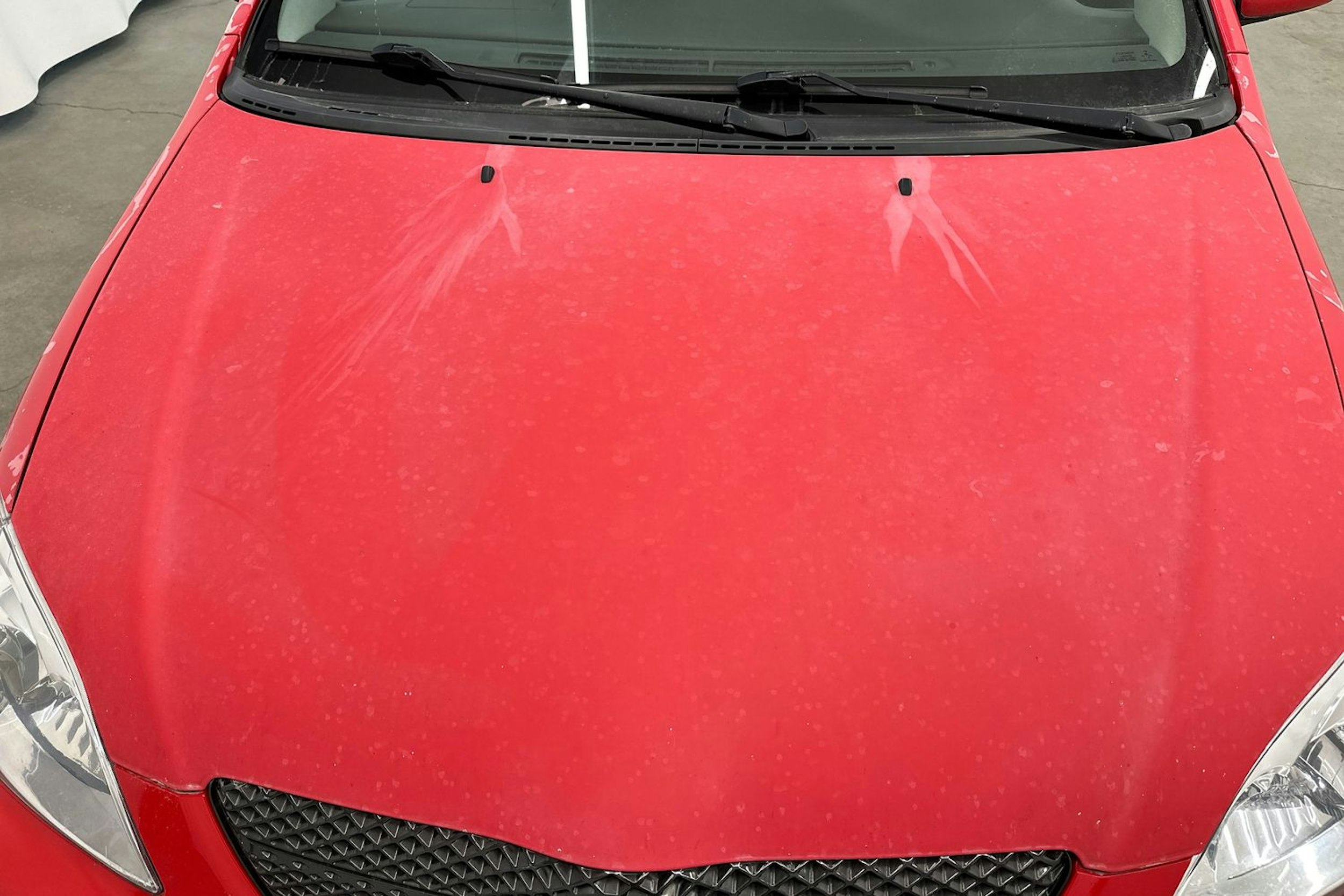 Punainen Toyota Corolla 2004 kuva 15.