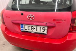 Punainen Toyota Corolla 2004 kuva 19.