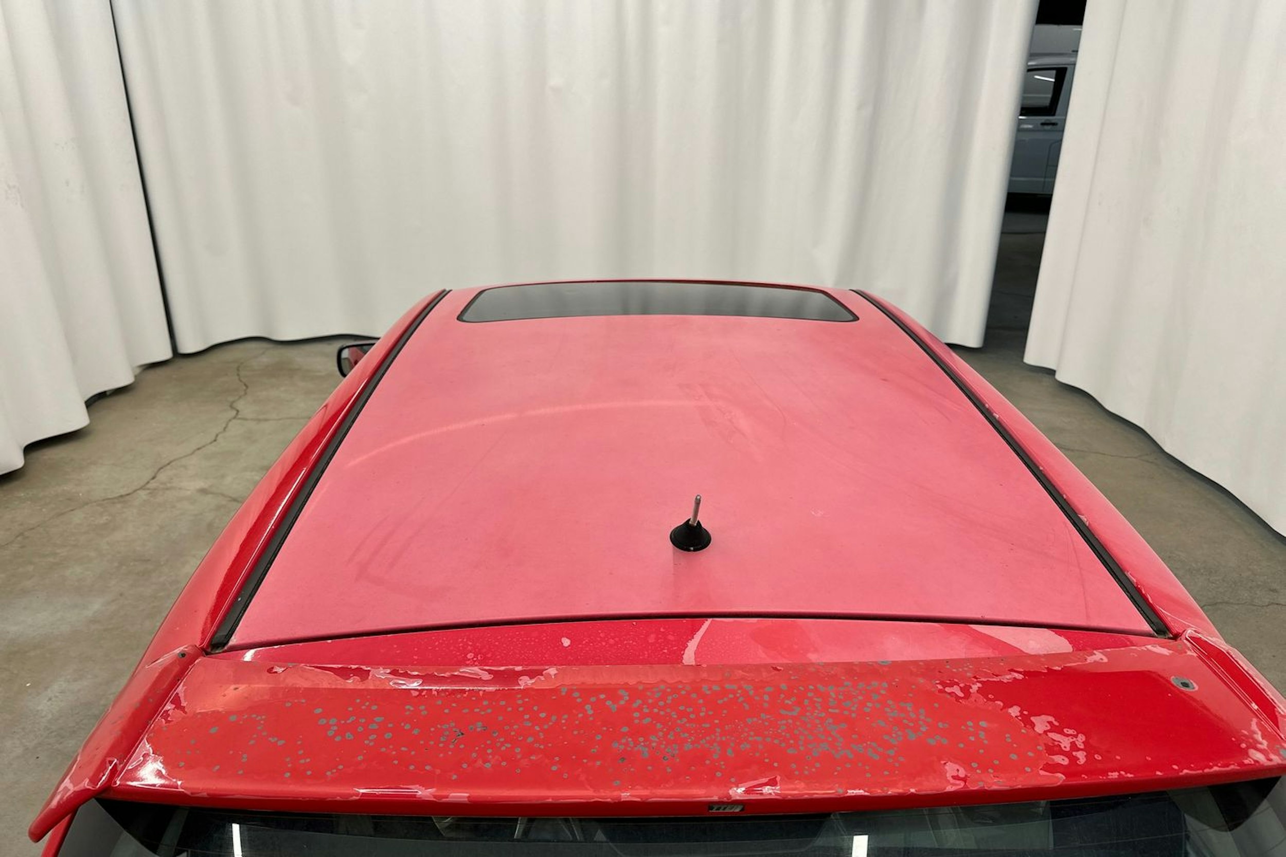 Punainen Toyota Corolla 2004 kuva 20.