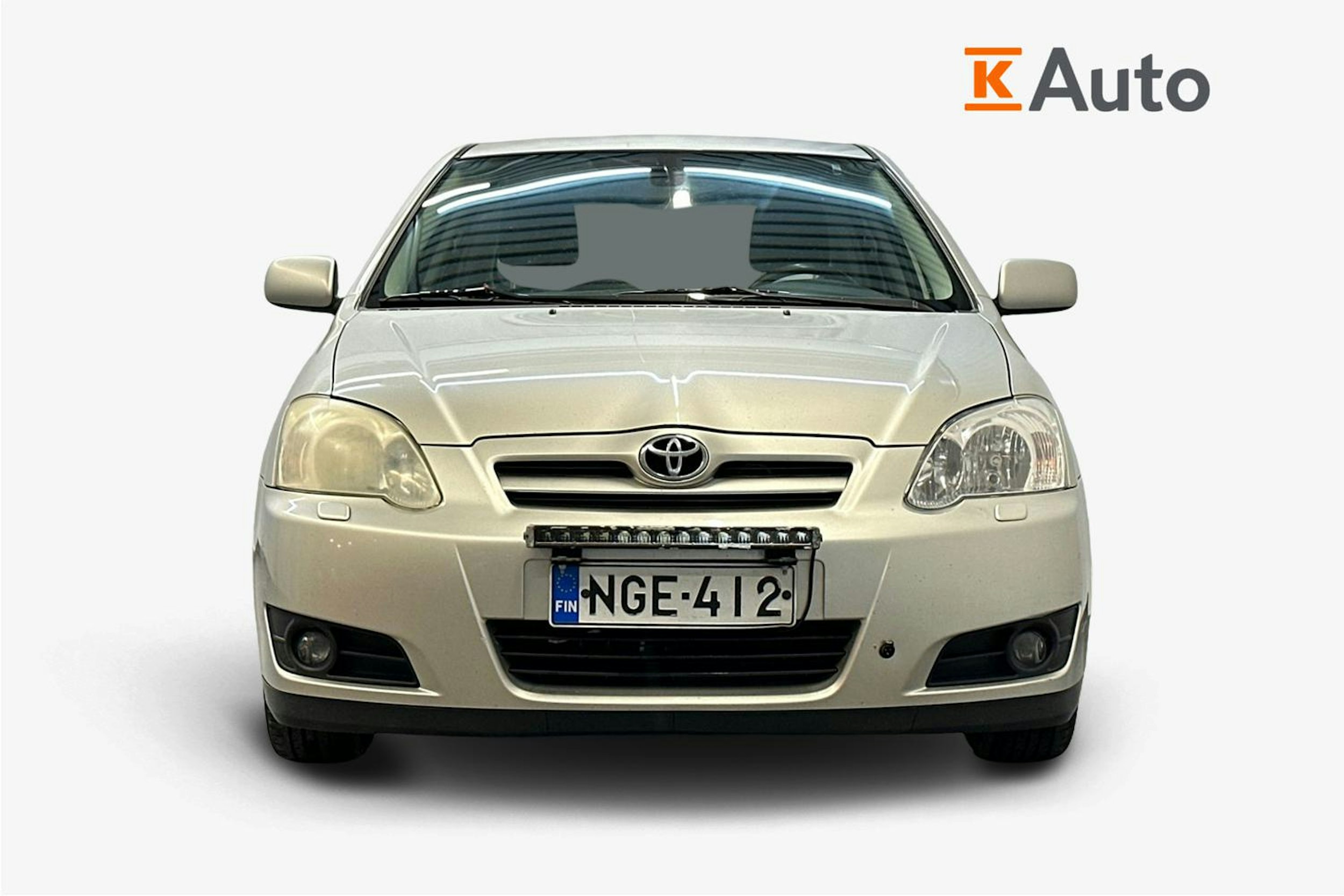 Hopea Toyota Corolla 2004 kuva 5.