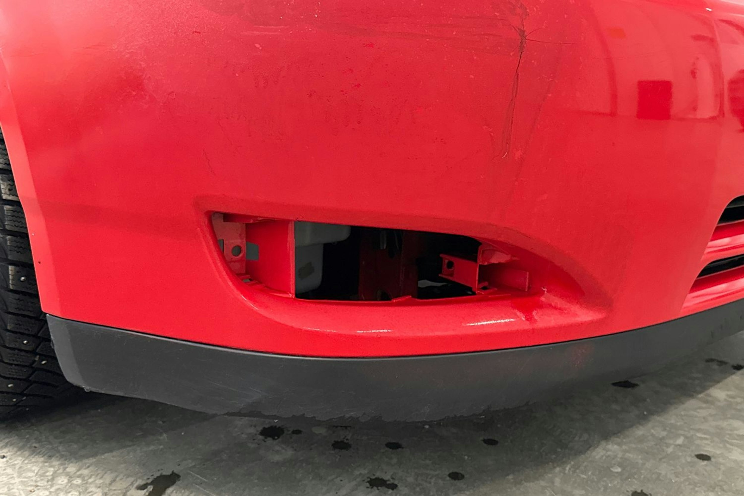 punainen Toyota Corolla 2004 kuva 15.