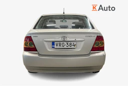 Hopea Toyota Corolla 2004 kuva 4.