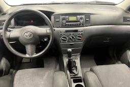 Hopea Toyota Corolla 2004 kuva 9.