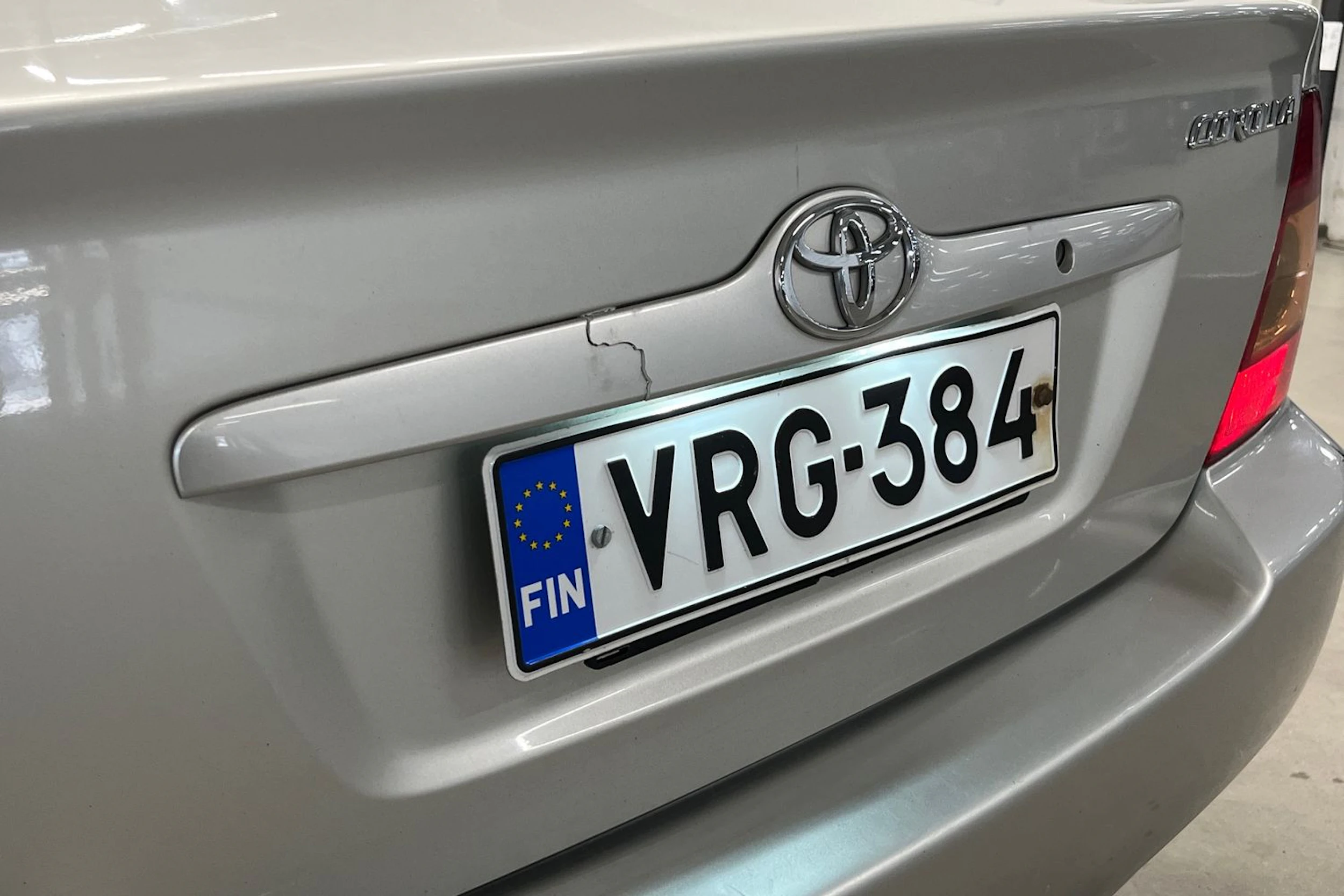 Hopea Toyota Corolla 2004 kuva 20.