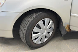 hopea Toyota Corolla 2004 kuva 10.