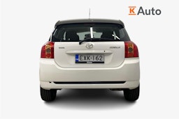 valkoinen Toyota Corolla 2005 kuva 3.