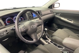 valkoinen Toyota Corolla 2005 kuva 7.