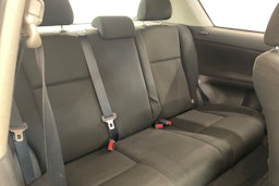 valkoinen Toyota Corolla 2005 kuva 14.