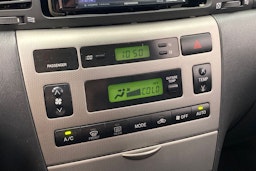 valkoinen Toyota Corolla 2005 kuva 23.