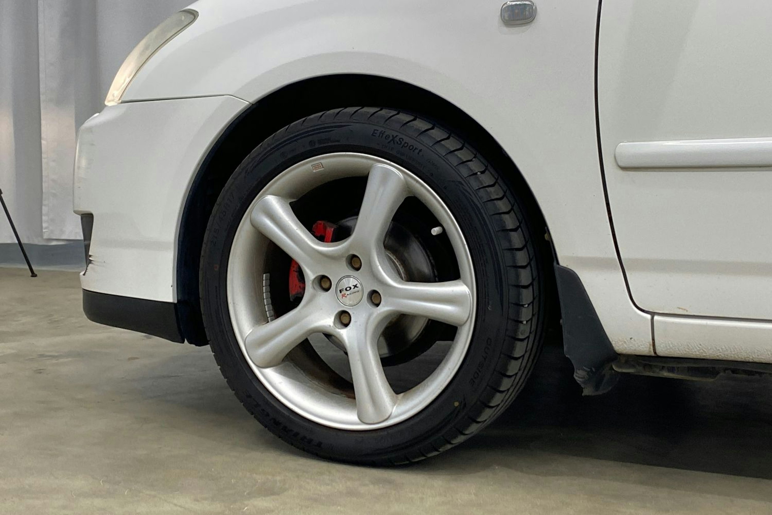 valkoinen Toyota Corolla 2005 kuva 25.