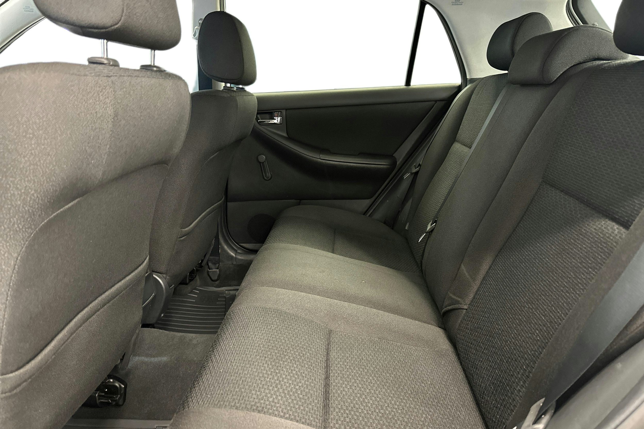 hopea Toyota Corolla 2005 kuva 10.