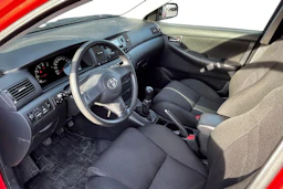 punainen Toyota Corolla 2006 kuva 3.