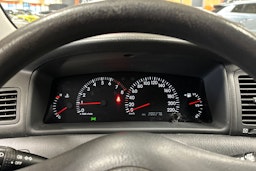 punainen Toyota Corolla 2006 kuva 19.